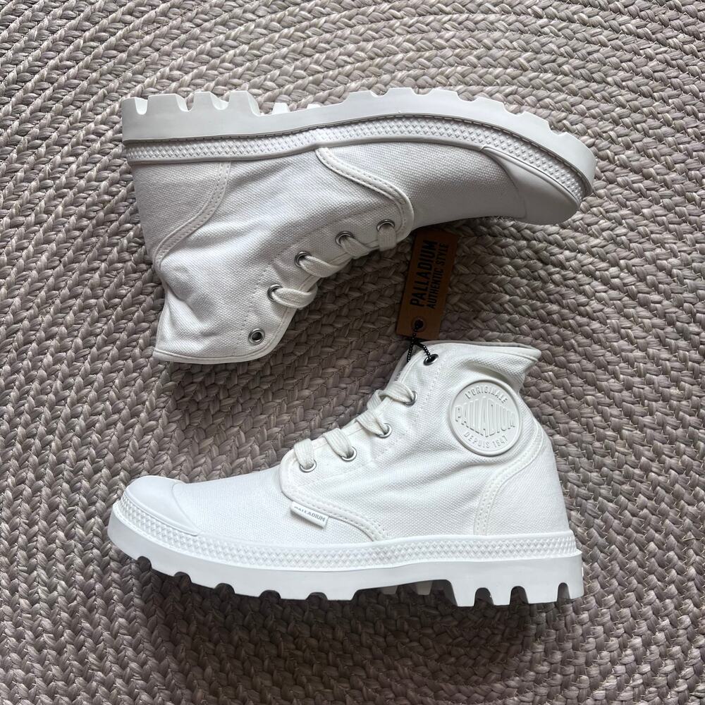Palladium Pampa Hi Sneaker sz womens 8